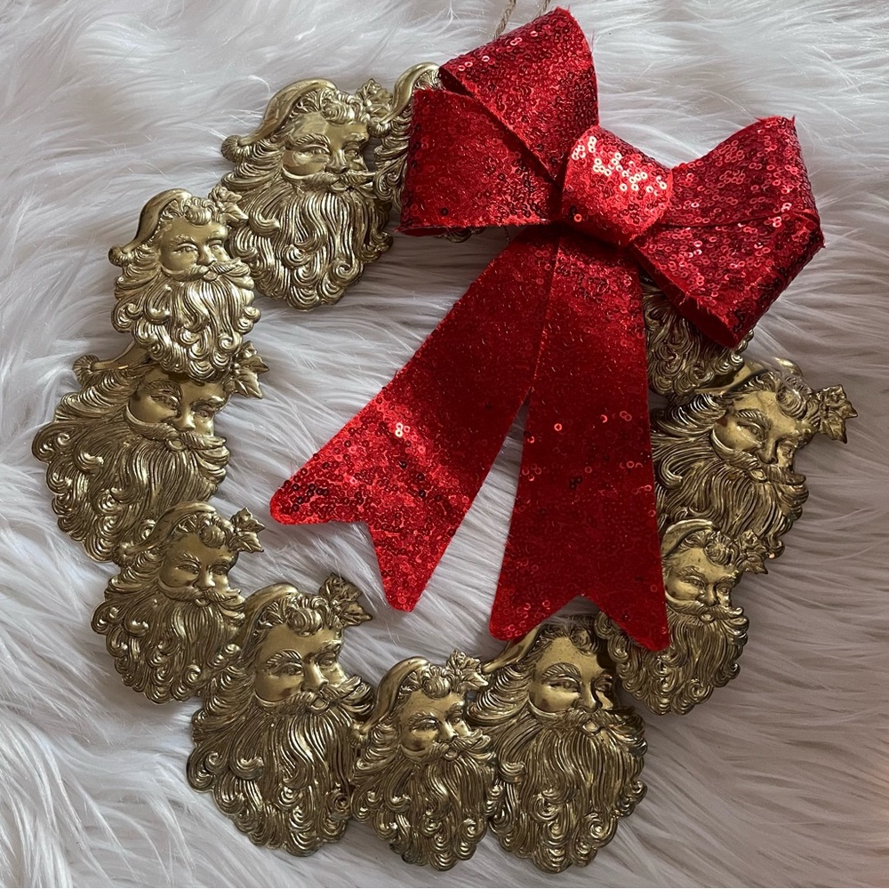 Vintage Brass Santa Face Wreath Metal Gold Rare HTF Christmas Claus Faces Xmas